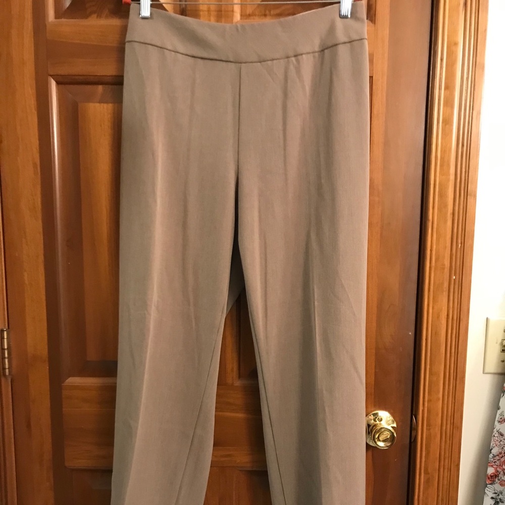 Women’s dress pants